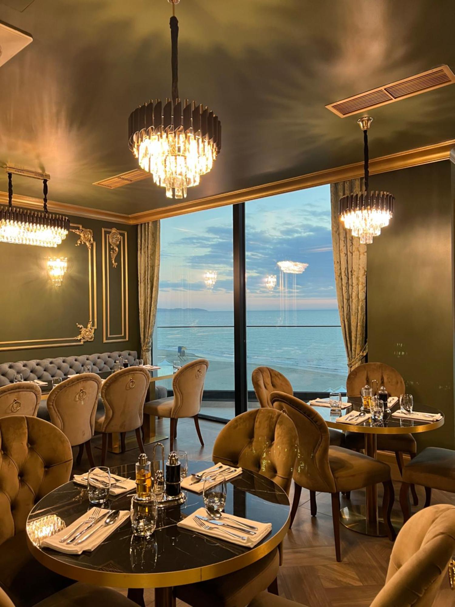 Hotel Luxury Premium Finese